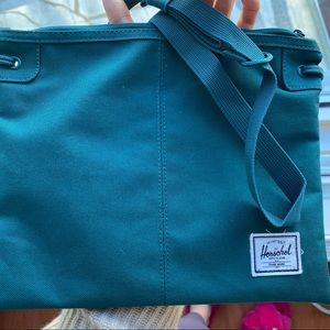 Herschel crossbody bag